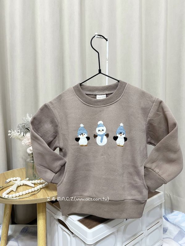 可愛雪人企鵝刺繡上衣 艾希莉ACZ,童裝,acz,艾希莉