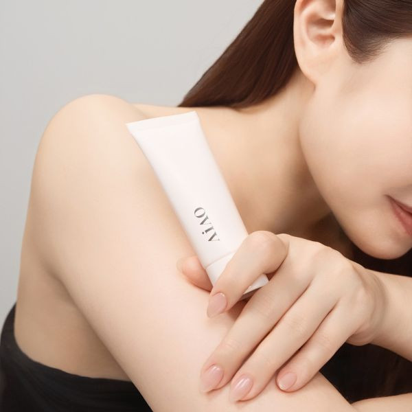 AiAOxOli.U 聯名海茴香護手霜組 AiAO,護手霜,聯名護手霜,Oli.U,海茴香,緊緻護手霜,生日禮物,星座貼紙,玫瑰香氛護手霜,聯名設計,護手霜推薦,誕生花,獨特個性化宣言,愛心,自由創作