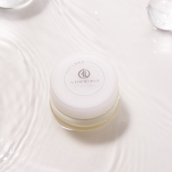 AiAO 玻尿酸鈉軟膠囊 AiAO,玻尿酸,玻尿酸軟膠囊,口服玻尿酸,日本玻尿酸鈉,透明質酸鈉,保健食品,水潤保養,Hyabest,高純度,精品等級保養,專業研發高品質,安全認證