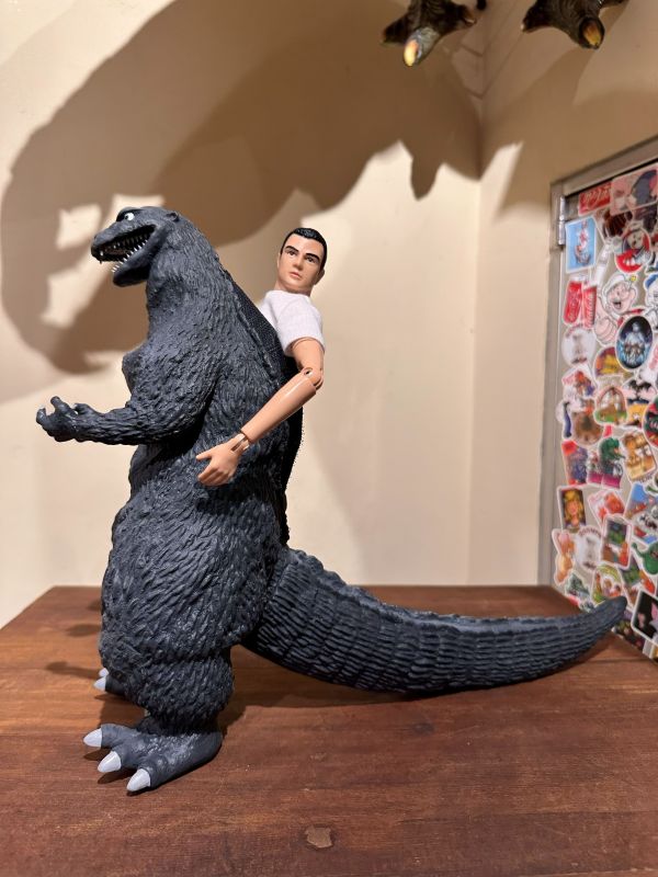 954年 MEDICOM RAH 系列 初代哥吉拉 中島春雄 人形戲服 歌吉拉皮套 