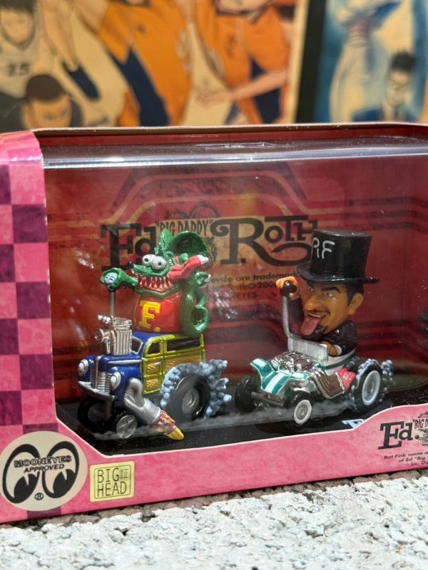 2006年 Rat Fink 老鼠芬克 和 艾德羅斯 乘坐Kustom 