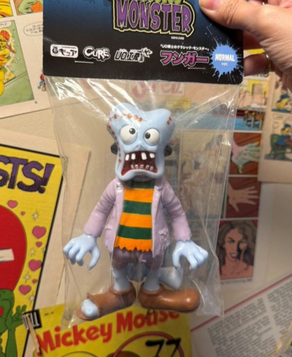 日本品牌 CURE Hunger 軟膠人偶 扭曲的科學怪人 