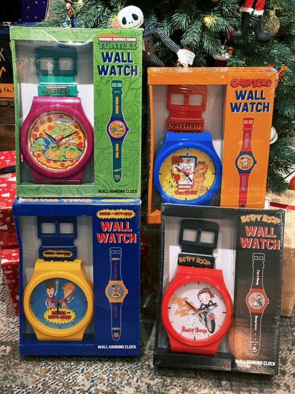 巨型掛鐘 貝蒂 / 忍者龜 / 加菲貓 / 憋四與大頭蛋 