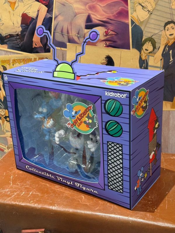 Kidrobot x The Simpsons 辛普森 【貓鼠大戰】 撓撓 & 癢癢 血腥情人節 電視機 