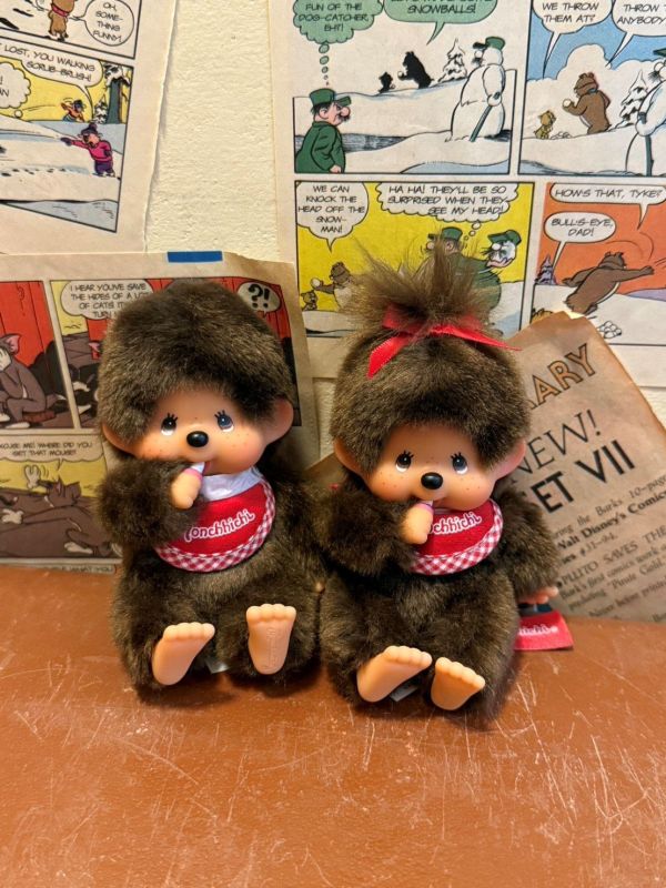 Monchhichi モンチッチ 棕色 坐姿 