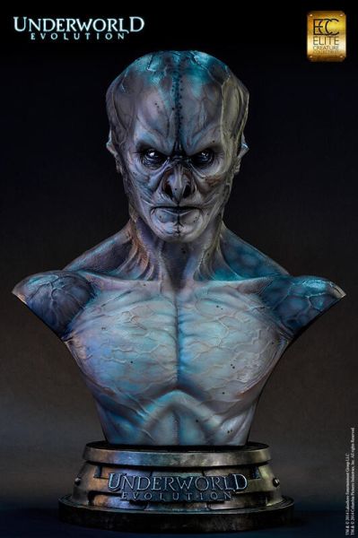 2016年 Elite Creature Collectibles 黑夜傳說 馬庫斯 