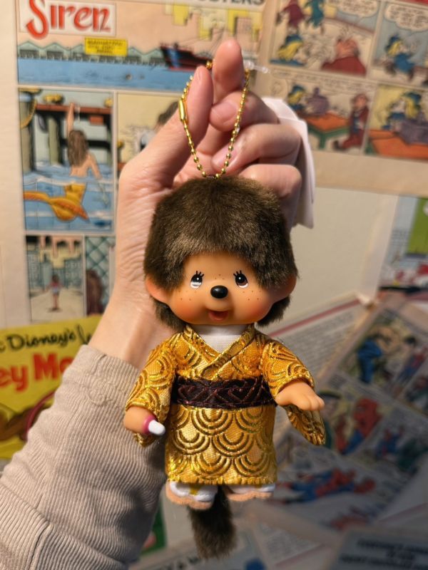 日本 正版 Monchhichi 和服夢奇奇金色吉祥物 吊飾鑰匙圈 