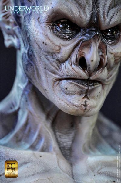 2016年 Elite Creature Collectibles 黑夜傳說 馬庫斯 
