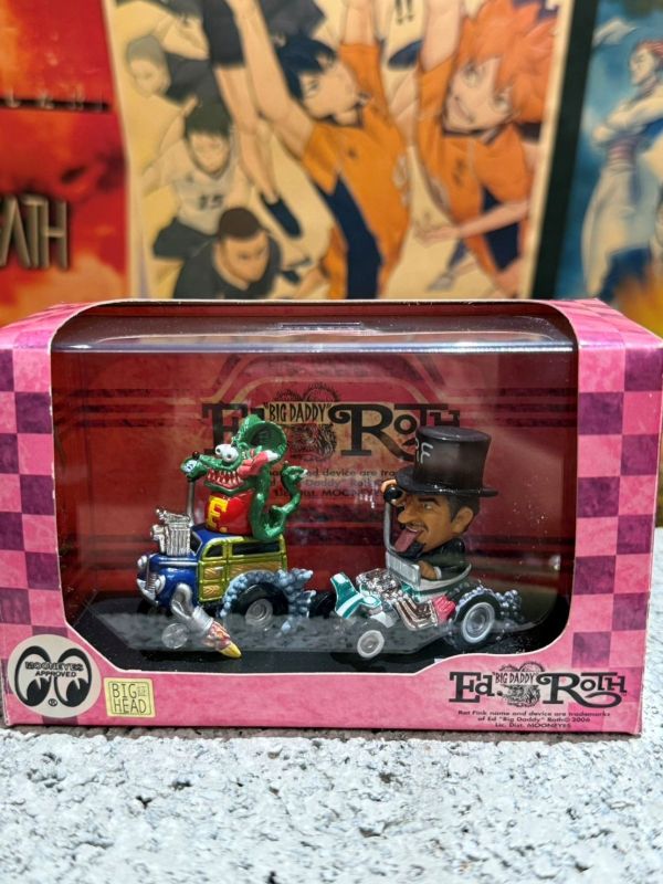 2006年 Rat Fink 老鼠芬克 和 艾德羅斯 乘坐Kustom 