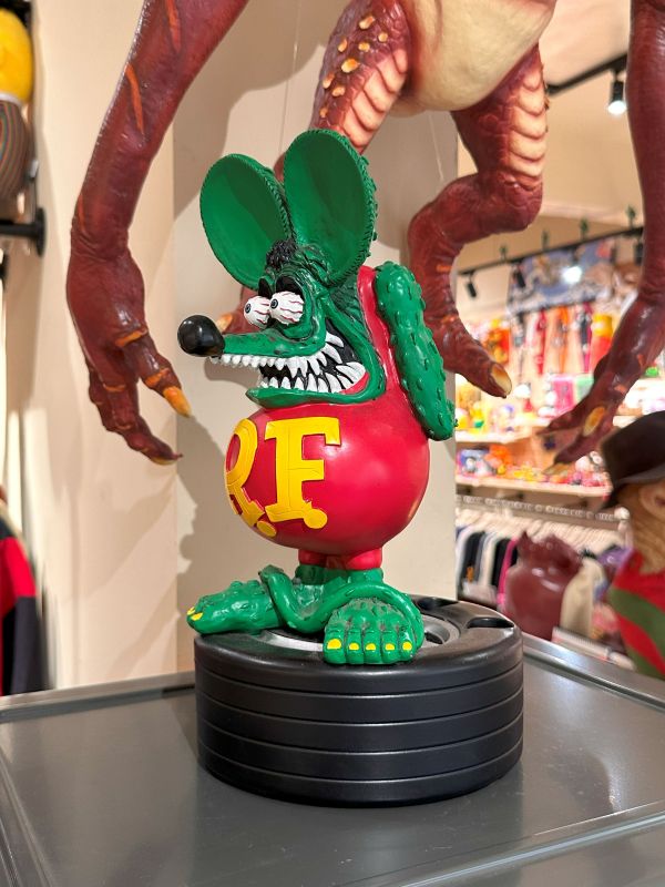 2021年 RAT FINK  限量芬克老鼠 雨傘架 