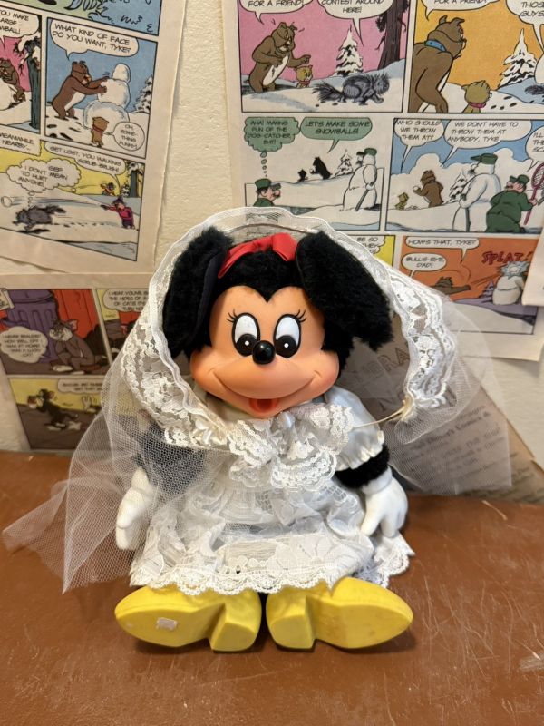 復古 米妮老鼠婚紗絨毛玩具 