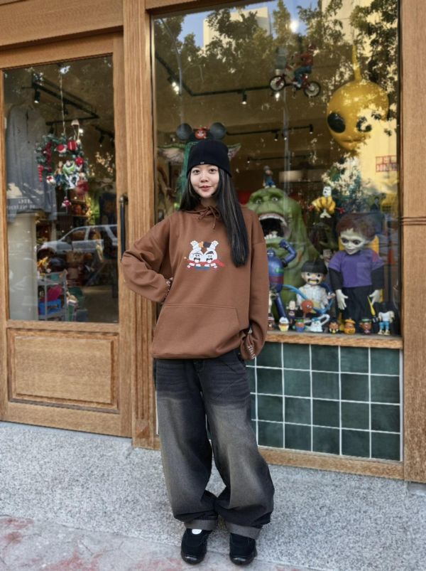 Booming | Born together 帽T 