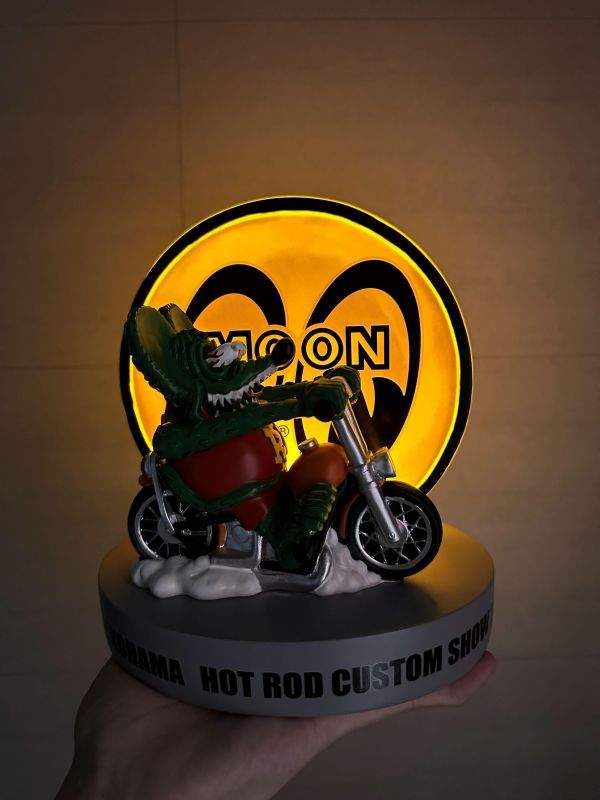 2023 橫濱限定 Mooneyes限量版Rat Fink 芬克鼠重機雕像燈 