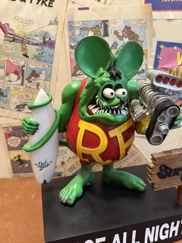 2006 RAT FINK Surf all Day Race all night RF雕像 滑板比賽 