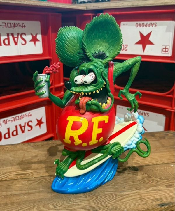 2015年 RAT FINK Surfs UP 大型雕像  經典衝浪老鼠芬克 