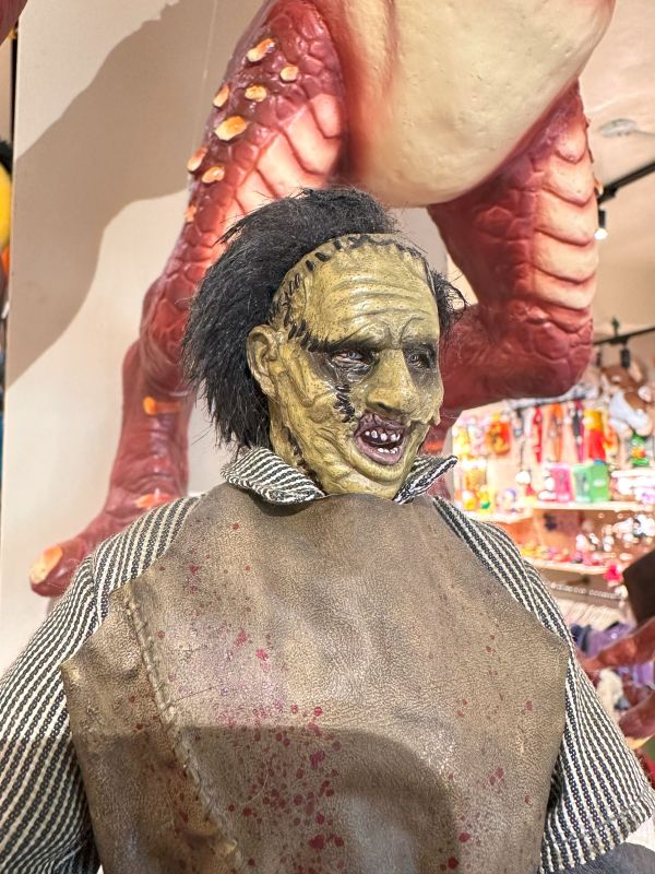 Sideshow Texas chainsaw 德州電鋸殺人狂 