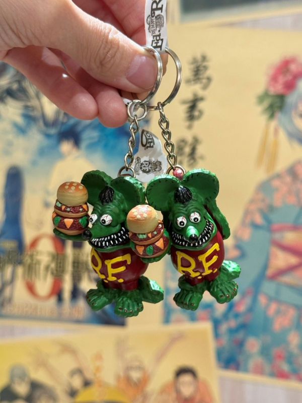 日本進口 老鼠芬克 Hamburger 漢堡鑰匙圈 