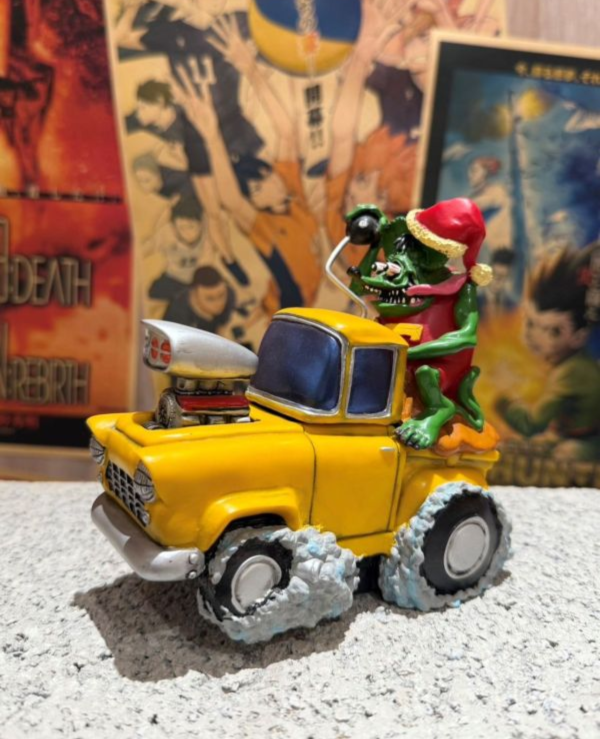 2005年 Mooneyes Rat Fink 聖誕汽車煙灰缸 