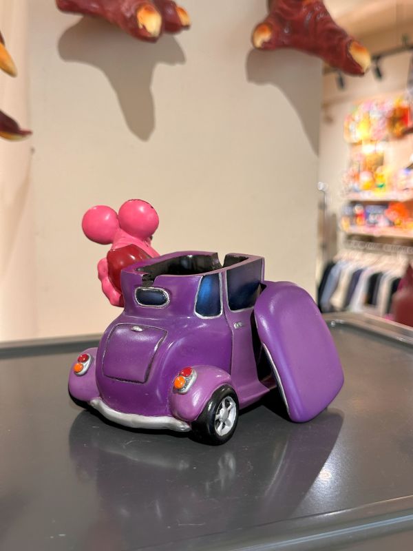 2005年 Rat fink 芬克鼠 火焰紋 樹酯汽車煙灰缸 