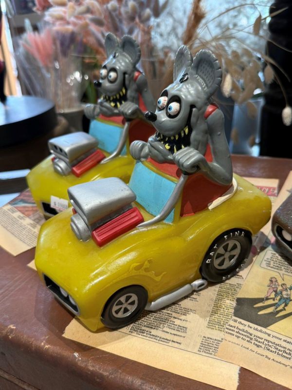 2005年 Rat Fink 芬克鼠 FUNKO MOONEYES 存錢筒 