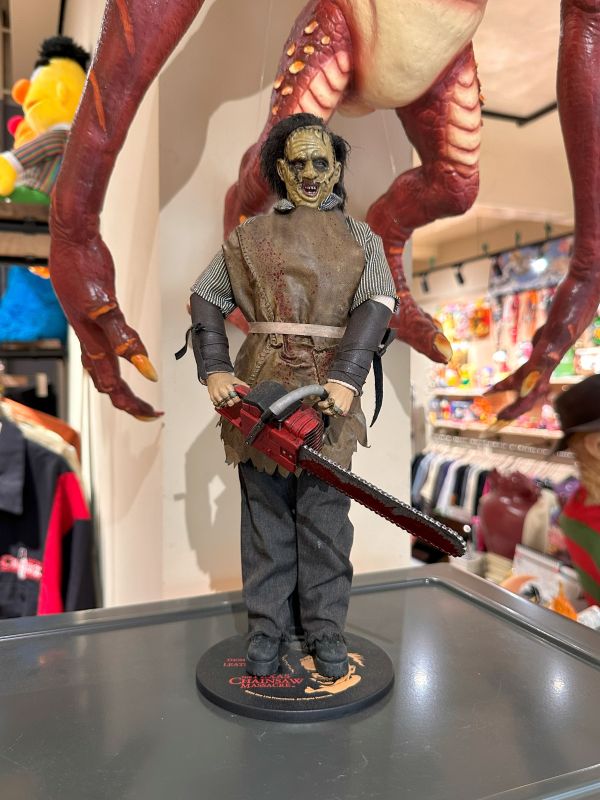 Sideshow Texas chainsaw 德州電鋸殺人狂 