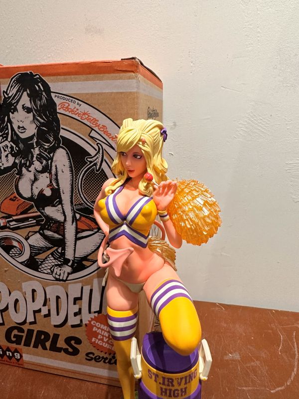 Rockin Jelly Bean 2011年 WING POP DELICGIRLS 惡魔啦啦隊 湖人配色 