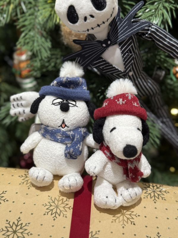 日本正版 日本 Olaf歐拉夫 / Snoopy史奴比 吊飾 