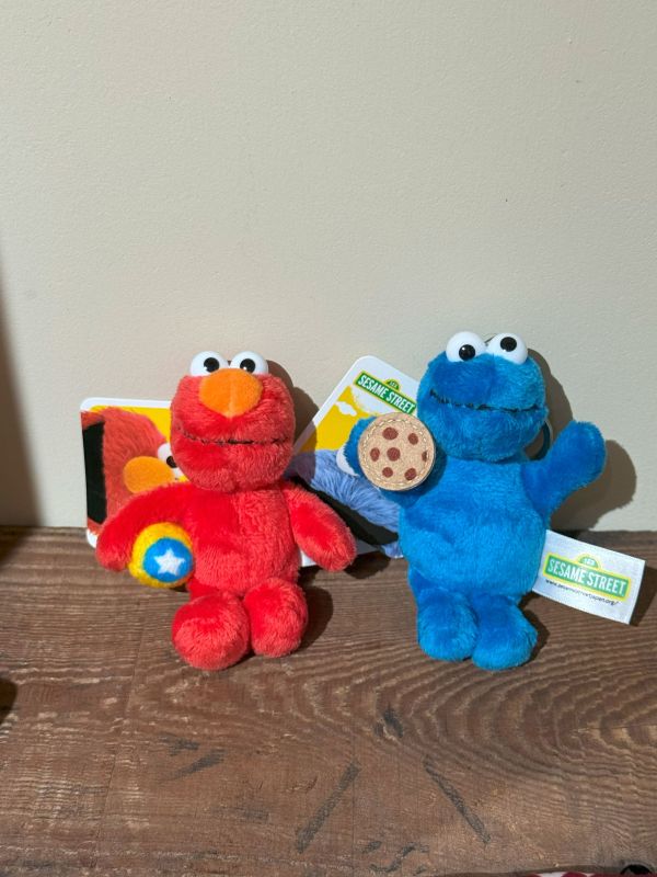 日本正版 NICI芝麻街娃娃 Elmo/餅乾怪獸 吊飾鑰匙圈 