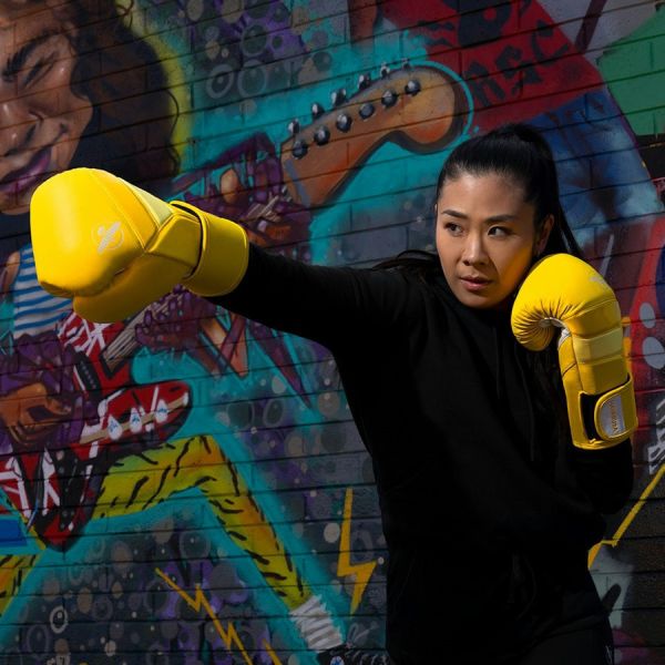 【TMMA】HAYABUSA T3 合成皮拳套 拳套 拳擊 泰拳 MMA - 霓虹黃-T312G-VYL #拳套 #拳擊手套 #TMMA #台北格鬥運動館 #格鬥裝備 #格鬥用品 #拳擊 #拳擊有氧 #踢拳 #踢拳擊 #泰拳 #散打 #MMA #格鬥 #沙包拳套 #練習拳套 #比賽拳套 #初階拳套 #入門拳套 #專業拳套  #HAYABUSA