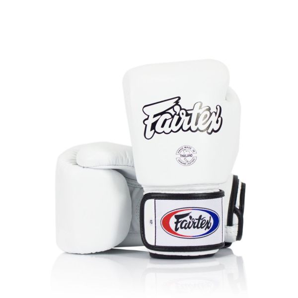【TMMA】FAIRTEX 經典款真皮拳套 拳套 拳擊 泰拳 MMA - 白 - BGV1 #拳套 #拳擊手套 #TMMA #台北格鬥運動館 #格鬥裝備 #格鬥用品 #拳擊 #拳擊有氧 #踢拳 #踢拳擊 #泰拳 #散打 #MMA #格鬥 #沙包拳套 #練習拳套 #比賽拳套 #初階拳套 #入門拳套 #專業拳套  #FAIRTEX