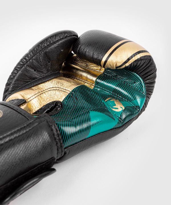 【TMMA】VENUM x WBC 限量聯名款 真皮拳套 拳套 拳擊 泰拳 MMA - 黑/綠 - 04177-102 #拳套 #拳擊手套 #TMMA #台北格鬥運動館 #格鬥裝備 #格鬥用品 #拳擊 #拳擊有氧 #踢拳 #踢拳擊 #泰拳 #散打 #MMA #格鬥 #沙包拳套 #練習拳套 #比賽拳套 #初階拳套 #入門拳套 #專業拳套 #VENUM