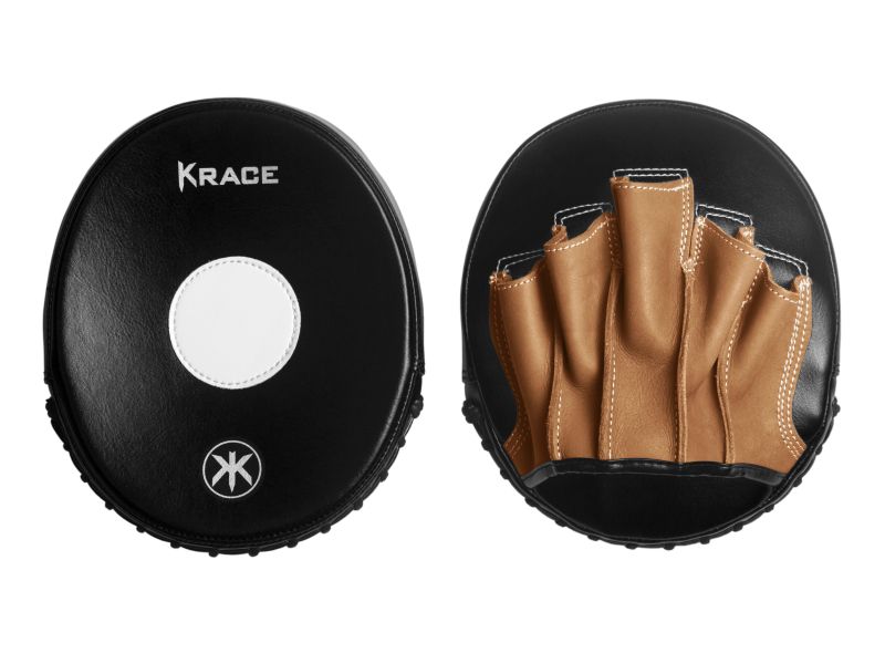 【TMMA】KRACE 訓練手靶 - 黑 - S7-S1608 #格鬥裝備 #TMMA #台北格鬥運動館 #格鬥用品 #拳擊 #拳擊有氧 #踢拳 #踢拳擊 #泰拳 #散打 #MMA #格鬥 #靶具 #連指訓練手靶 #手靶 #訓練手靶 #方型曲線靶 #大腳靶 #訓練拍靶 #拍靶 #拳腳靶 #泰靶 #泰拳靶 #泰式拳腳靶 #加長型手靶 #打擊棒 #腰靶 #肚靶 #速度靶 #拳擊手靶 #TMMA