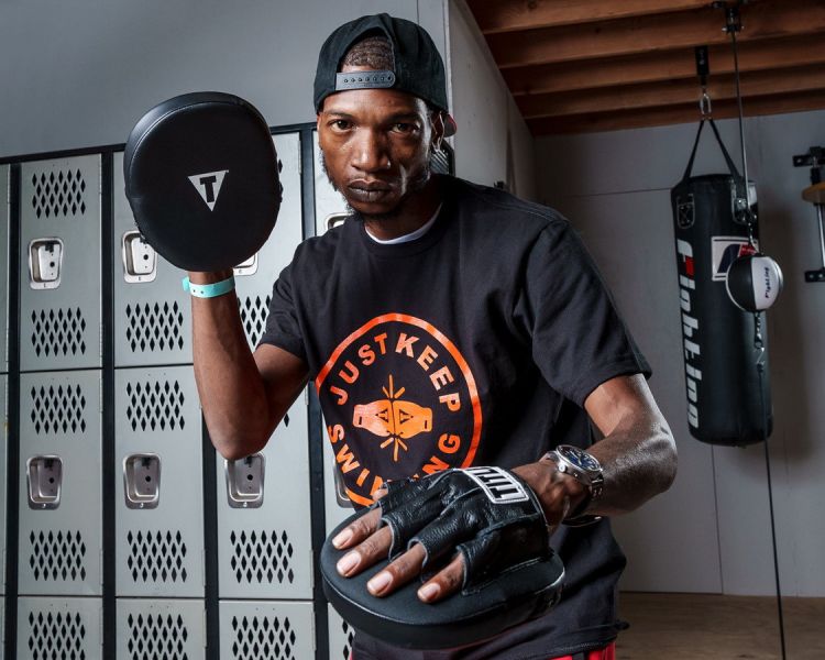 【TMMA】TITLE Razor 2.0 訓練手靶-黑-RZPM2 #格鬥裝備 #TMMA #台北格鬥運動館 #格鬥用品 #拳擊 #拳擊有氧 #踢拳 #踢拳擊 #泰拳 #散打 #MMA #格鬥 #靶具 #連指訓練手靶 #手靶 #訓練手靶 #方型曲線靶 #大腳靶 #訓練拍靶 #拍靶 #拳腳靶 #泰靶 #泰拳靶 #泰式拳腳靶 #加長型手靶 #打擊棒 #腰靶 #肚靶 #速度靶 #拳擊手靶 #TITLE