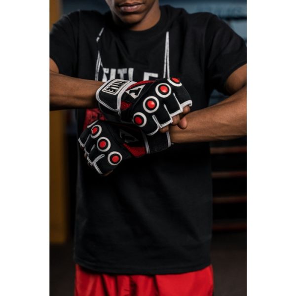 【TMMA】TITLE GEL RAGE 複合式健身手套（快速手綁帶） - 黑 - GRFWG 手綁帶   #格鬥裝備 #格鬥用品 #TMMA #台北格鬥運動館 #拳擊 #拳擊有氧 #踢拳 #踢拳擊 #泰拳 #散打 #MMA #格鬥 #手綁帶 #快速手綁帶 #TITLE