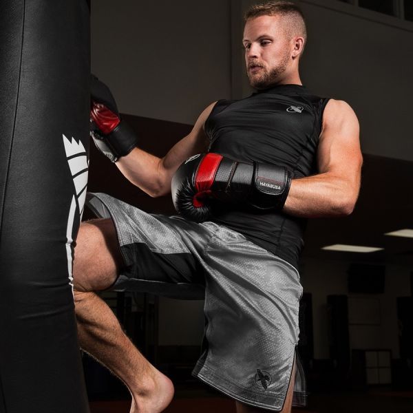 【TMMA】HAYABUSA Hexagon 專業格鬥短褲-灰-FS02-G #泰褲 #道褲 #格鬥裝備 #TMMA #台北格鬥運動館 #格鬥用品 #拳擊 #拳擊有氧 #踢拳 #踢拳擊 #泰拳 #散打 #MMA #格鬥 #格鬥周邊 #泰拳褲 #格鬥褲 #運動褲 #格鬥短褲 #短褲 #MMA褲 #HAYABUSA