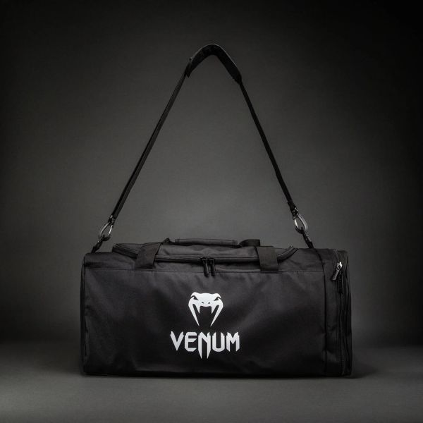 【TMMA】VENUM Essential運動 護具 包 37L - 黑 - 05980-001 #拳套 #拳擊手套 #格鬥裝備 #格鬥用品 #拳擊 #拳擊有氧 #踢拳 #踢拳擊 #泰拳 #散打 #MMA #格鬥 #沙包拳套 #沙包 #練習拳套 #練習拳套 #手綁帶
