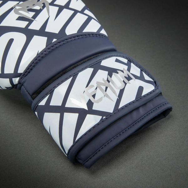 【TMMA】Venum 競爭者 1.5XT 入門合成皮拳套 拳擊 泰拳 踢拳 - 藍/白 - 05106-414 #拳套 #拳擊手套 #格鬥裝備 #格鬥用品 #拳擊 #拳擊有氧 #踢拳 #踢拳擊 #泰拳 #散打 #MMA #格鬥 #沙包拳套 #沙包 #練習拳套 #練習拳套 #手綁帶