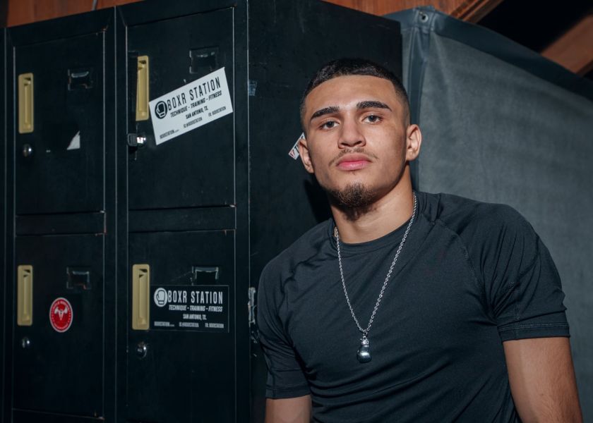 【TMMA】TITLE 拳套造型項鍊 - NKLCS SV #拳套 #拳擊手套 #TMMA #台北格鬥運動館 #格鬥裝備 #格鬥用品 #拳擊 #拳擊有氧 #踢拳 #踢拳擊 #泰拳 #散打 #MMA #格鬥 #沙包拳套 #練習拳套 #比賽拳套 #初階拳套 #入門拳套 #專業拳套 #TITLE