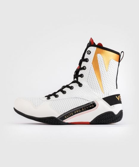 【TMMA】VENUM ELITE 系列 中高筒 輕量 合成皮 拳擊鞋 - 冰/金- EU-03681-002 #拳擊鞋 #格鬥裝備 #TMMA #台北格鬥運動館 #格鬥用品 #拳擊 #拳擊有氧 #踢拳 #踢拳擊 #泰拳 #散打 #MMA #格鬥 #比賽拳擊鞋 #入門拳擊鞋 #初階拳擊鞋 #VENUM