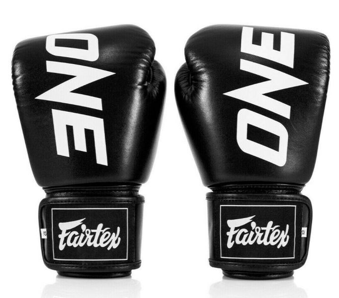 【TMMA】FAIRTEX x ONE CHAMPION 聯名款 真皮拳套 - 黑 - BGV1 ONE #拳套 #拳擊手套 #TMMA #台北格鬥運動館 #格鬥裝備 #格鬥用品 #拳擊 #拳擊有氧 #踢拳 #踢拳擊 #泰拳 #散打 #MMA #格鬥 #沙包拳套 #練習拳套 #比賽拳套 #初階拳套 #入門拳套 #專業拳套  #FAIRTEX