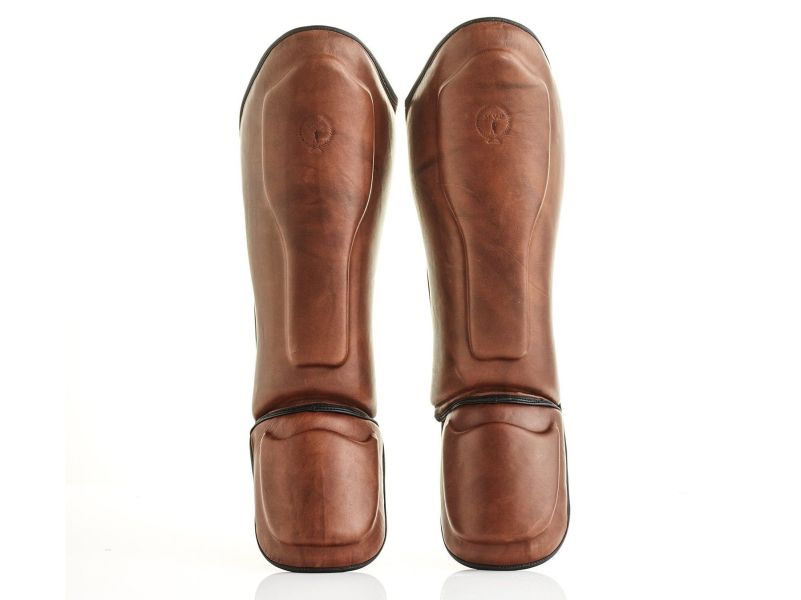 【TMMA】MVP PRO系列 真皮護腳脛 - 棕色 - PRO SP #護腳脛 #腳脛 #棉織腳脛 #棉織護腳脛 #格鬥裝備 #TMMA #台北格鬥運動館 #格鬥用品 #拳擊 #拳擊有氧 #踢拳 #踢拳擊 #泰拳 #散打 #MMA #格鬥 #比賽護腳脛 #比賽腳脛 #比賽棉織腳脛 #入門腳脛 #入門護腳脛 #初階護腳脛 #初階腳脛 #MVP