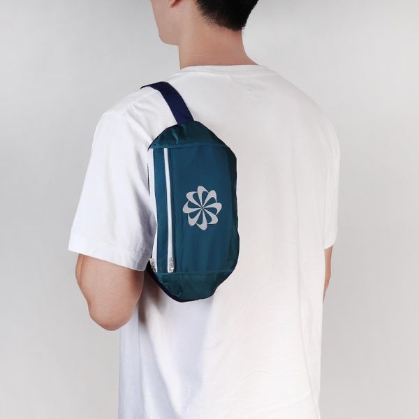 【TMMA】NIKE CHALLENGER 腰包(大) - A08-N1001640393OS #格鬥裝備 #TMMA #台北格鬥運動館 #格鬥用品 #拳擊 #拳擊有氧 #踢拳 #踢拳擊 #泰拳 #散打 #MMA #格鬥 #運動背包 #腰包 #束口袋 #裝備包 #旅行袋 #旅行包 #護具包 #訓練包 #登山包 #跨包 #NIKE