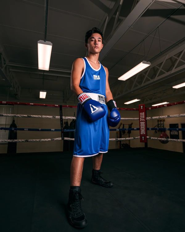 【TMMA】TITLE 菁英系列2.0 兩面穿拳擊服套裝 - 紅/藍 - RTABS8 #拳擊服 #格鬥裝備 #TMMA #台北格鬥運動館 #格鬥用品 #拳擊 #拳擊有氧 #踢拳 #踢拳擊 #泰拳 #散打 #MMA #格鬥 #格鬥周邊 #拳擊服套裝 #拳擊比賽服 #比賽服 #田徑服 #TITLE