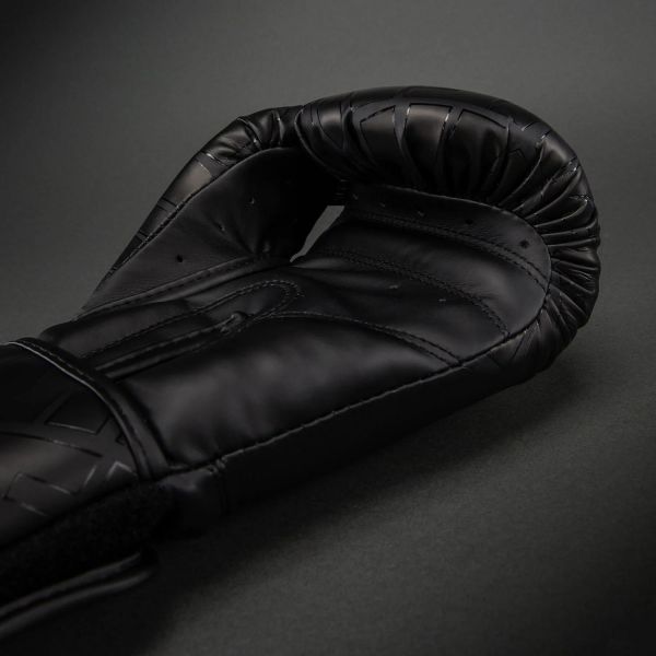 【TMMA】Venum 競爭者 1.5XT  3D 入門合成皮拳套 拳擊 泰拳 踢拳 - 黑/金 - 06042-126 #拳套 #拳擊手套 #格鬥裝備 #格鬥用品 #拳擊 #拳擊有氧 #踢拳 #踢拳擊 #泰拳 #散打 #MMA #格鬥 #沙包拳套 #沙包 #練習拳套 #練習拳套 #手綁帶