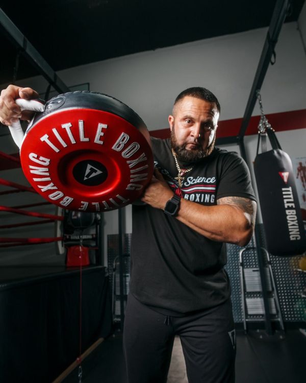 【TMMA】TITLE Combination 拳擊盾 拳擊 泰拳 踢拳擊-黑/紅-PTAPV2 RD #拳套 #拳擊手套 #格鬥裝備 #格鬥用品 #拳擊 #拳擊有氧 #踢拳 #踢拳擊 #泰拳 #散打 #MMA #格鬥 #沙包拳套 #沙包 #練習拳套 #練習拳套 #手綁帶