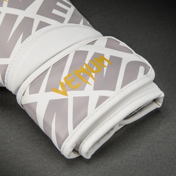 【TMMA】Venum 競爭者 1.5XT  3D 入門合成皮拳套 拳擊 泰拳 踢拳 - 白/金 - 06042-226 #拳套 #拳擊手套 #格鬥裝備 #格鬥用品 #拳擊 #拳擊有氧 #踢拳 #踢拳擊 #泰拳 #散打 #MMA #格鬥 #沙包拳套 #沙包 #練習拳套 #練習拳套 #手綁帶