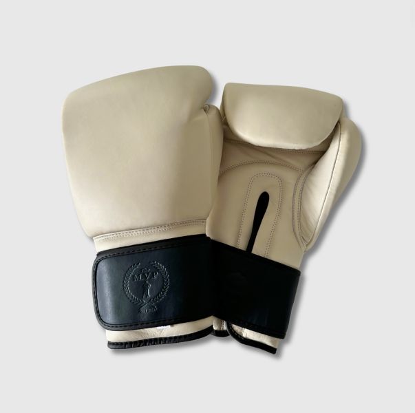 【TMMA】MVP PRO系列 真皮拳套 拳套 拳擊 泰拳 MMA - 奶油白/森林綠 - PRO SBG #拳套 #拳擊手套 #TMMA #台北格鬥運動館 #格鬥裝備 #格鬥用品 #拳擊 #拳擊有氧 #踢拳 #踢拳擊 #泰拳 #散打 #MMA #格鬥 #沙包拳套 #練習拳套 #比賽拳套 #初階拳套 #入門拳套 #專業拳套 #MVP