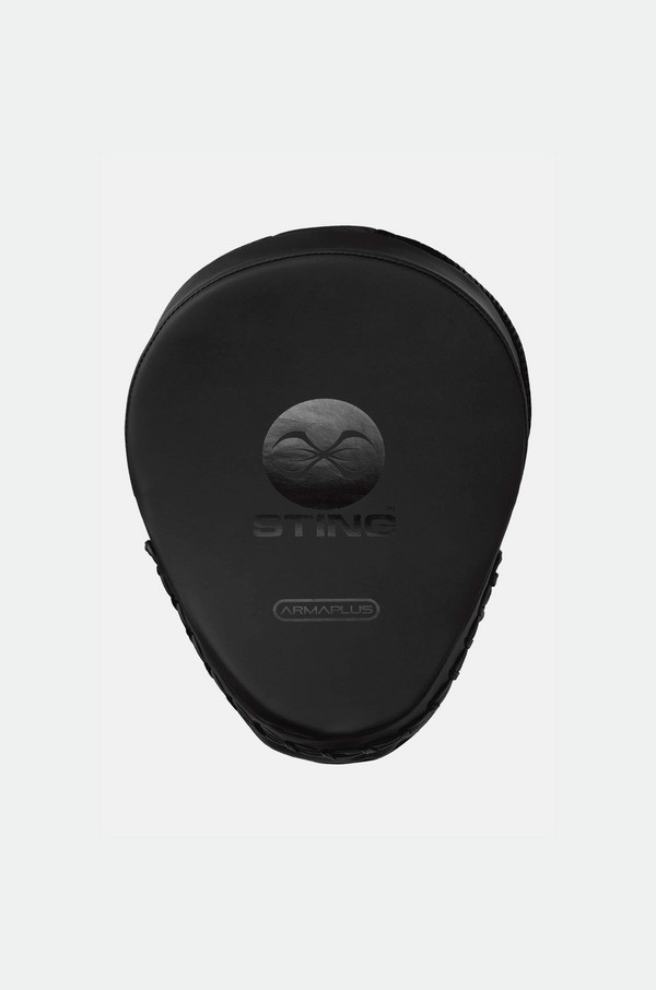 【TMMA】STING Armaplus系列 訓練手靶 手靶 拳擊 踢拳擊 泰拳 - 黑 - SFMM-0115 #格鬥裝備 #TMMA #台北格鬥運動館 #格鬥用品 #拳擊 #拳擊有氧 #踢拳 #踢拳擊 #泰拳 #散打 #MMA #格鬥 #靶具 #連指訓練手靶 #手靶 #訓練手靶 #方型曲線靶 #大腳靶 #訓練拍靶 #拍靶 #拳腳靶 #泰靶 #泰拳靶 #泰式拳腳靶 #加長型手靶 #打擊棒 #腰靶 #肚靶 #速度靶 #拳擊手靶 #WINDY