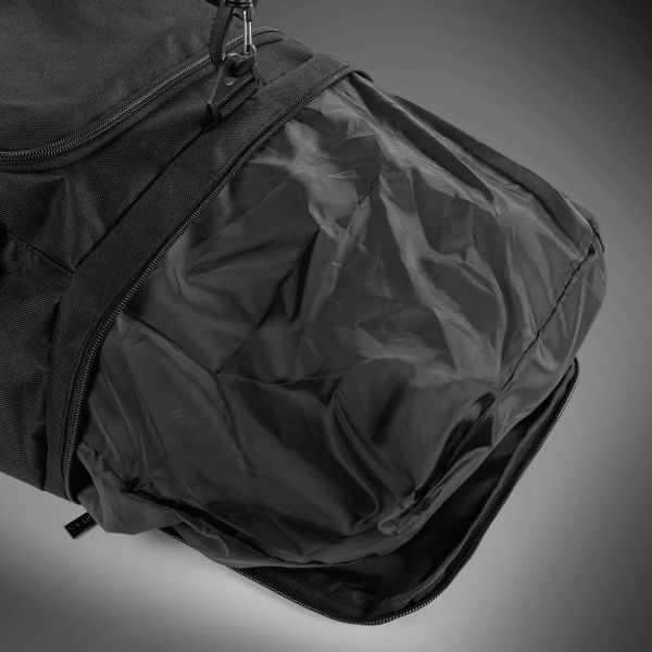 【TMMA】VENUM Essential運動 護具 包 37L - 黑 - 05980-001 #拳套 #拳擊手套 #格鬥裝備 #格鬥用品 #拳擊 #拳擊有氧 #踢拳 #踢拳擊 #泰拳 #散打 #MMA #格鬥 #沙包拳套 #沙包 #練習拳套 #練習拳套 #手綁帶