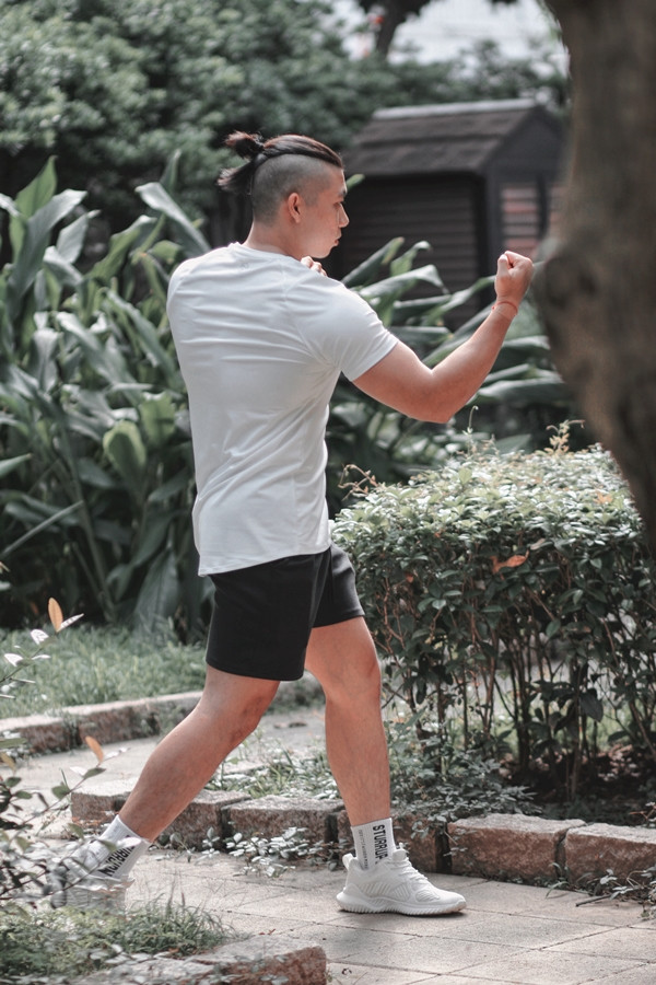 【TKBA限定】拉克蘭袖訓練短T  - 白 - ARO GS WH #格鬥服飾 #格鬥裝備 #TMMA #台北格鬥運動館 #格鬥用品 #拳擊 #拳擊有氧 #踢拳 #踢拳擊 #泰拳 #散打 #MMA #格鬥 #格鬥周邊 #排汗衣 #機能衣 #休閒服 #帽T #T恤 #運動服 #運動背心 #運動外套 #風衣 #防風外套 #TMMA